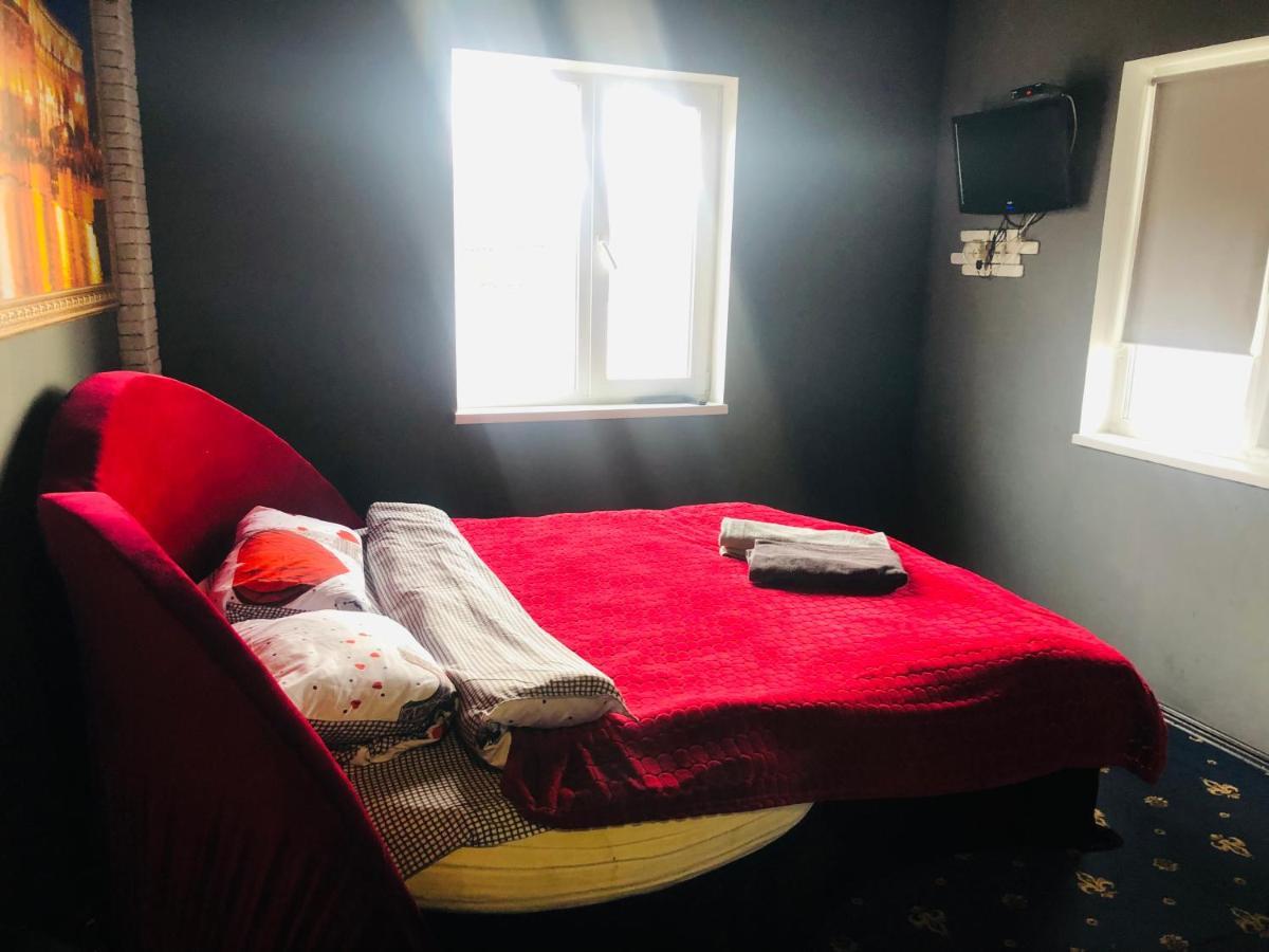 Hotel On Ζιτόμιρ Εξωτερικό φωτογραφία